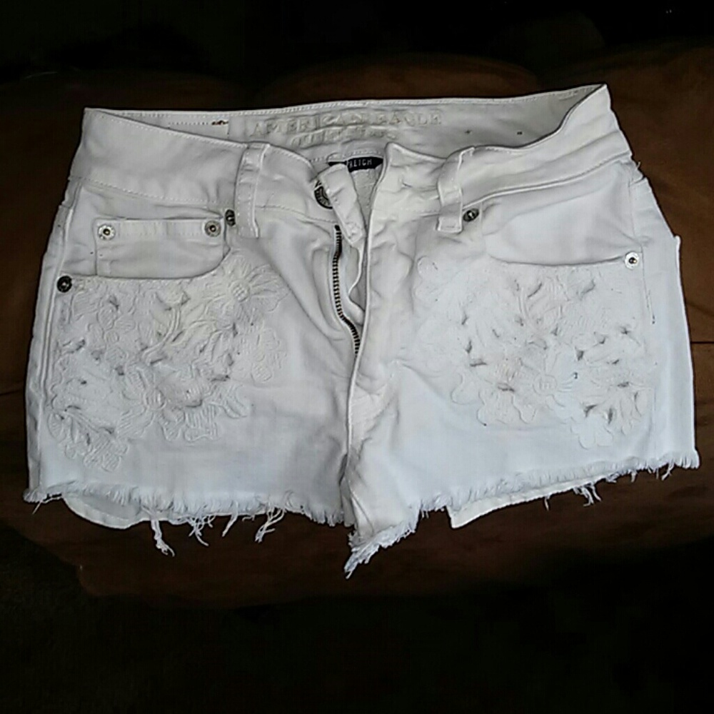 White American Eagle Shorts